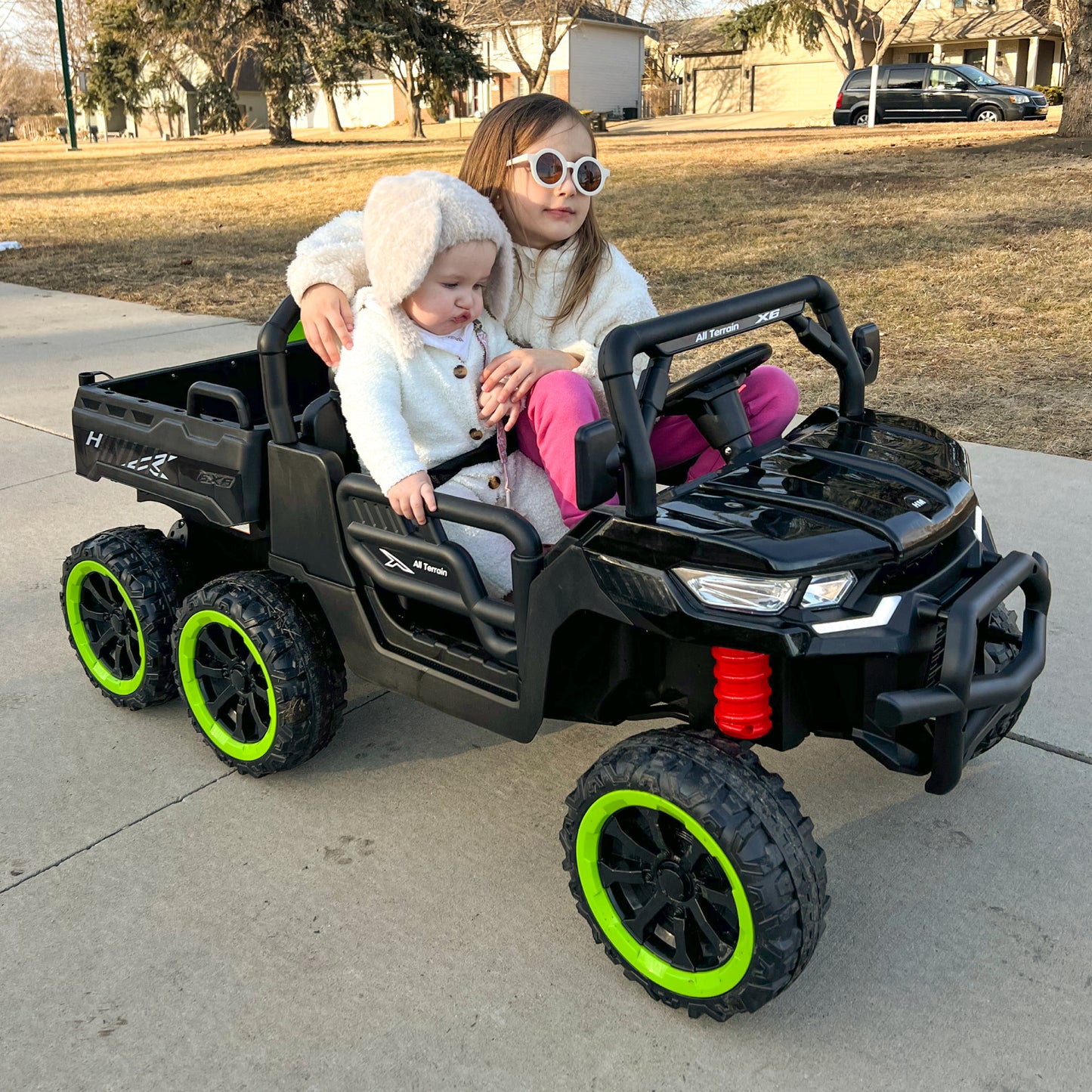 TCARAIWEN 24V 2-Seater Ride On Dump Truck,Ride on Car Truck,Ride on UTV W/,Ride on Toys W/ Dump Bed/Shovel, LED Light, Music, Remote Control,6 Wheels 4WD Ride On Toys for Boys Girls (Ages 3+)